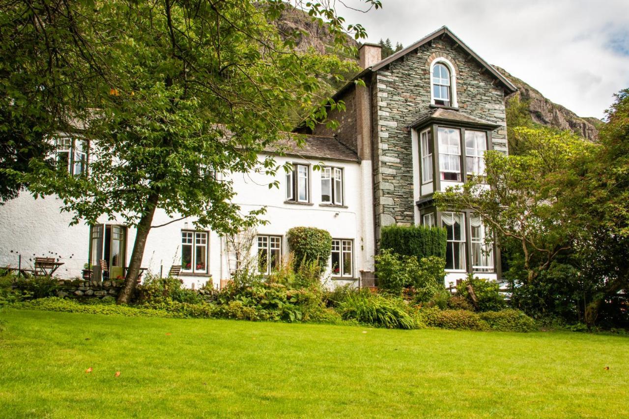 The Old Dungeon Ghyll Hotel Great Langdale Eksteriør billede